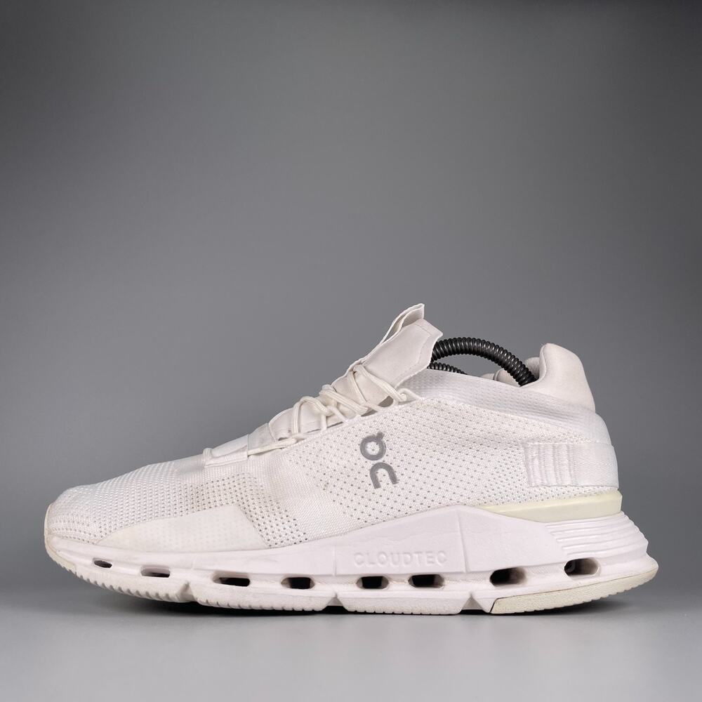 On Cloudnova Men’s 8.5 Triple White Running Shoes Athletic Sneakers Casual GUC
